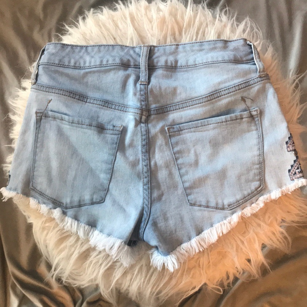 Target shorts - Picture 2 of 4